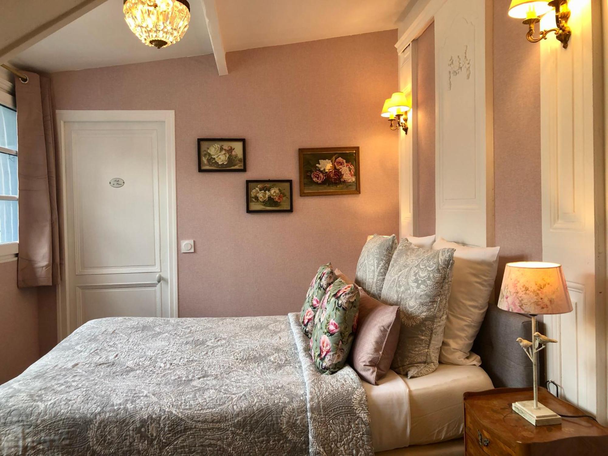 オンフルール レグリース エ パン デピース Bed & Breakfast エクステリア 写真